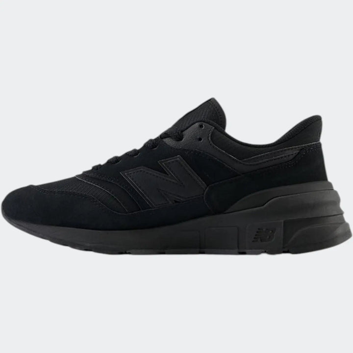 997R Black Sneakers