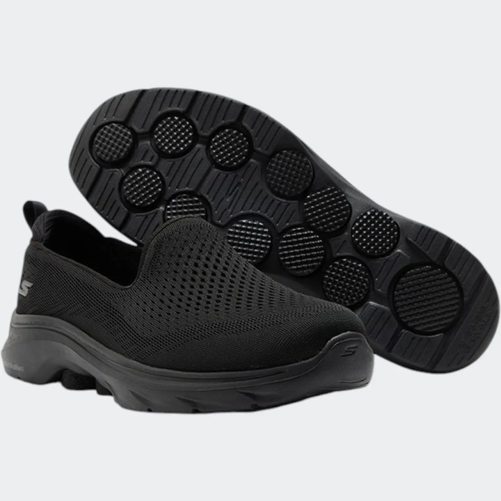 Go Walk 7 Black Sneakers