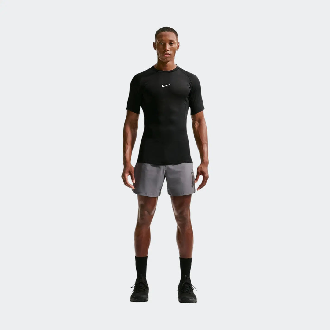 M Np Df Tight Top Ss Black Tops