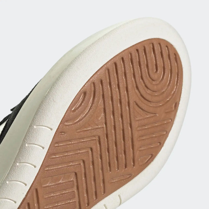 Court 24 Shoes