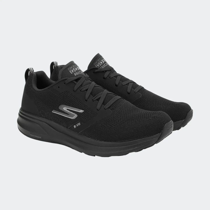 Go Run Ride 8 Black Sneakers