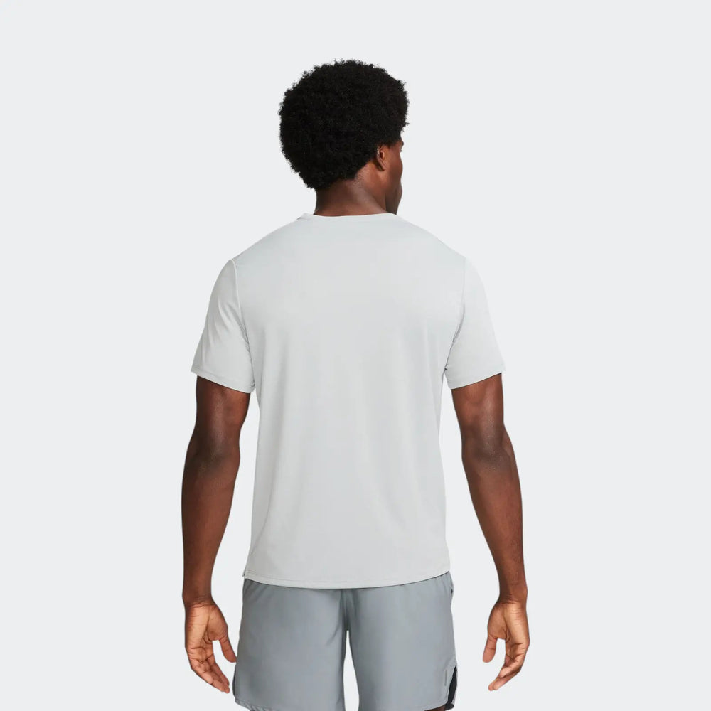 M Nk Df Uv Miler Ss Green T-Shirts