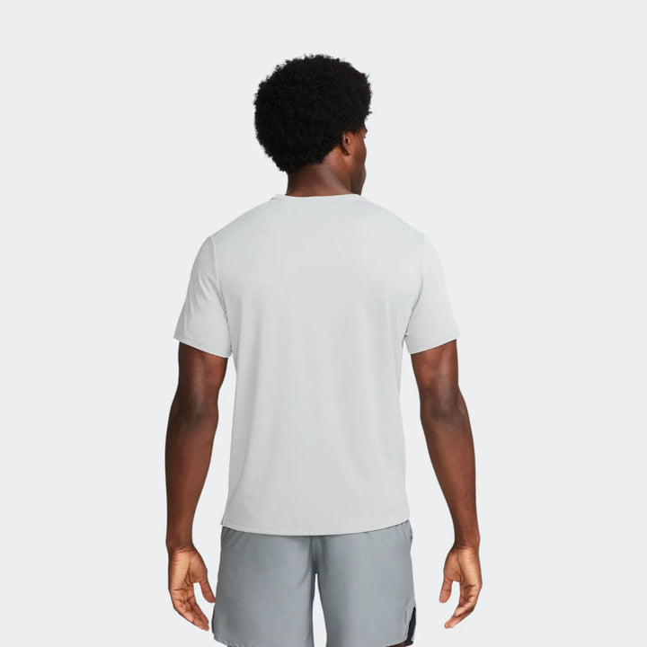 M Nk Df Uv Miler Ss Green T-Shirts