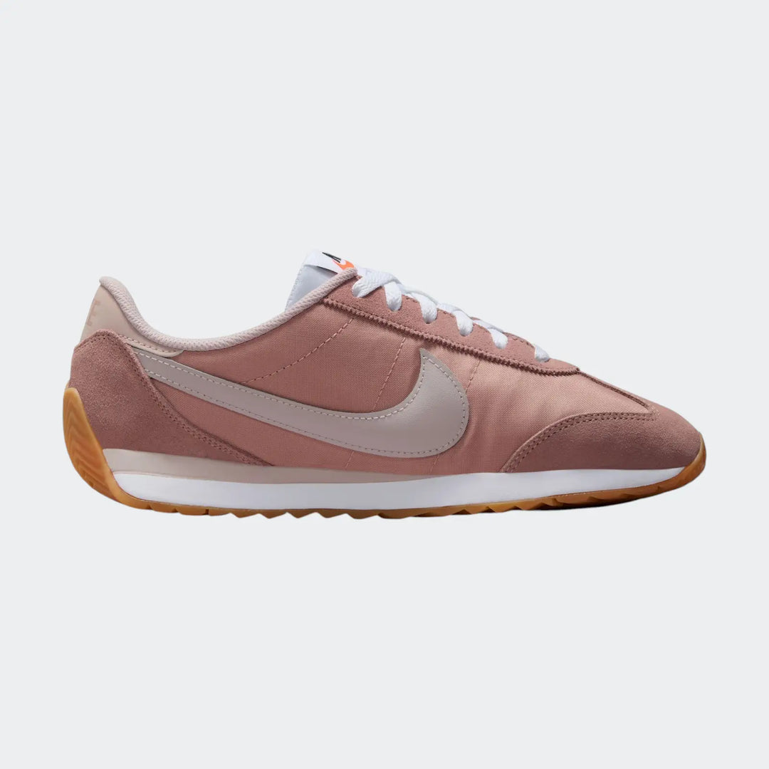 W Nike Pacific Red Sneakers