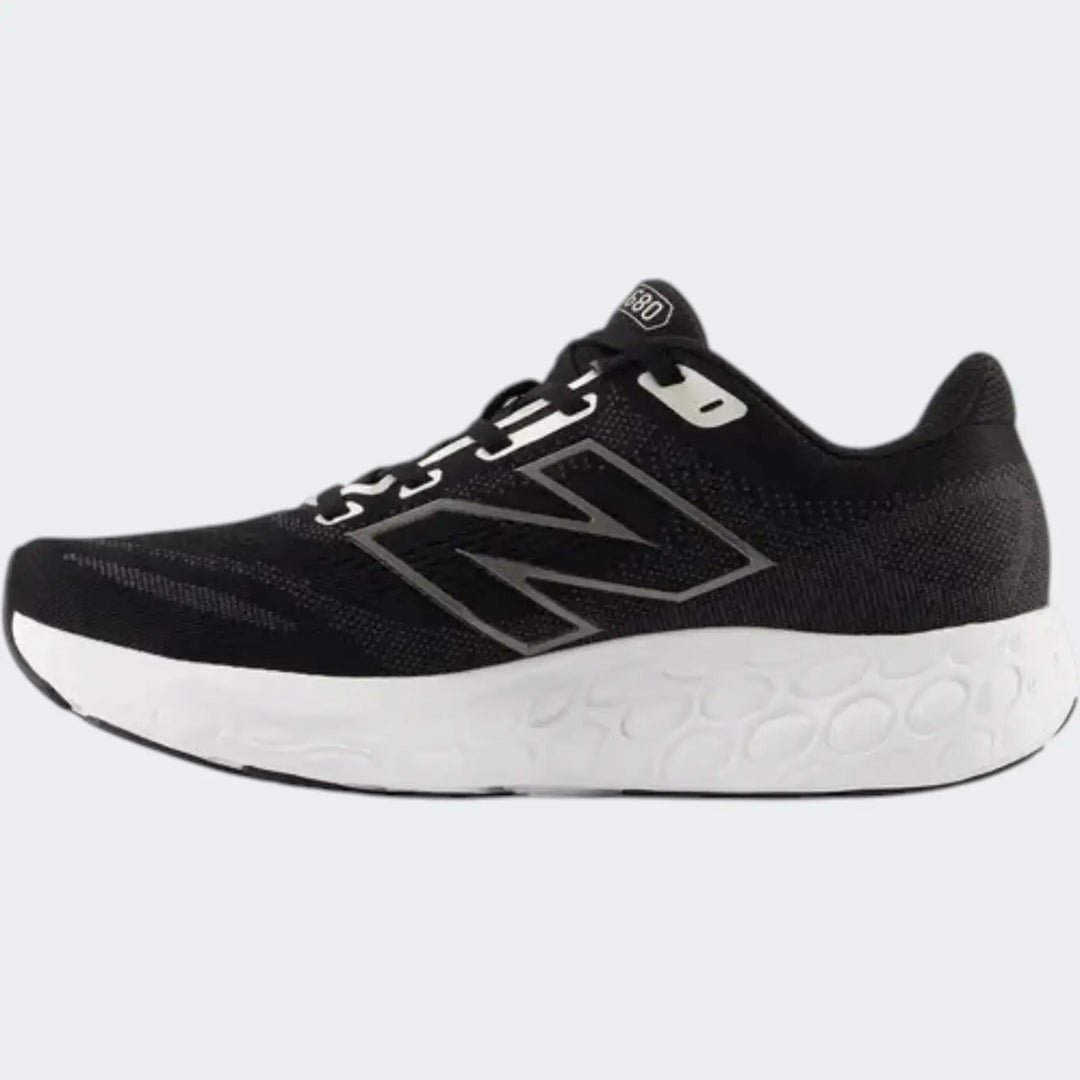 Fresh Foam 680 V8 Black Sneakers