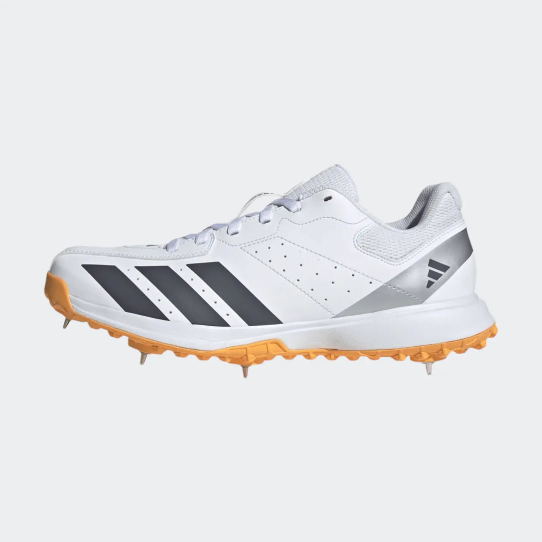 Howzat Spike Trainers