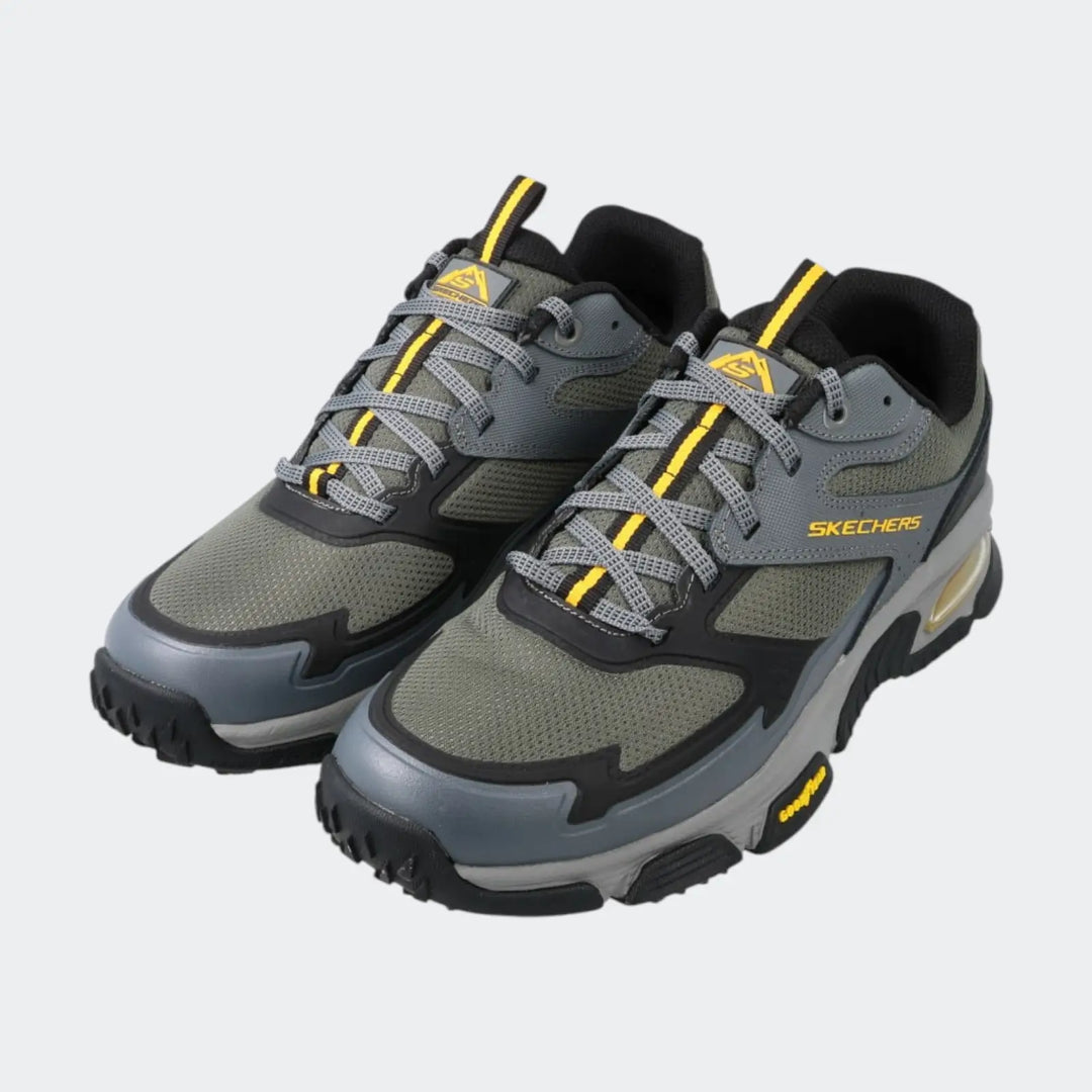 Skech-Air Envoy Black Sneakers