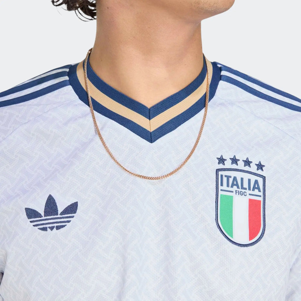 Italy 26 Away Jersey