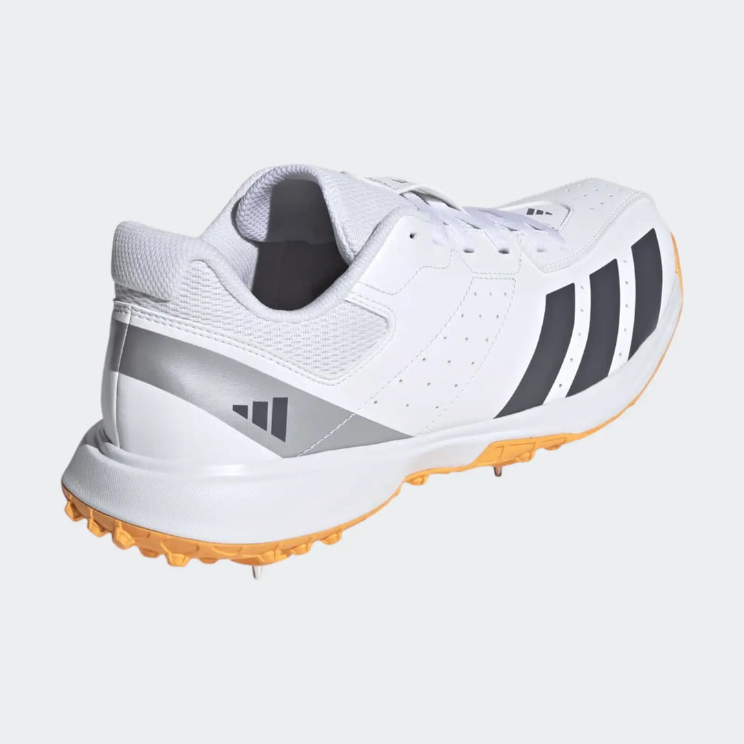 Howzat Spike Trainers