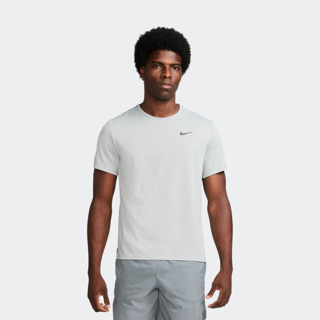 M Nk Df Uv Miler Ss Green T-Shirts