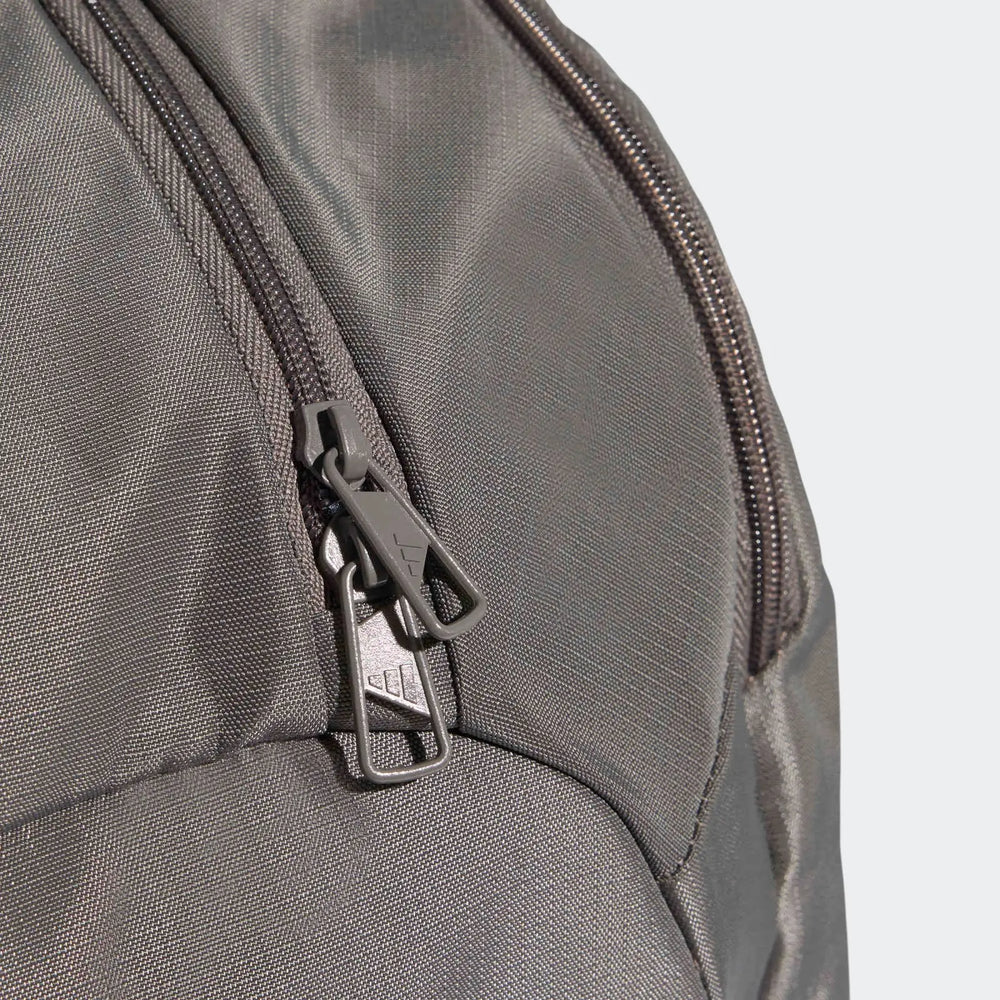 Training Defender Duffle Bag Medium
