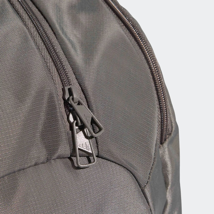 Training Defender Duffle Bag Medium