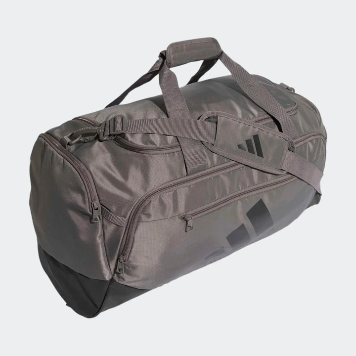 Training Defender Duffle Bag Medium