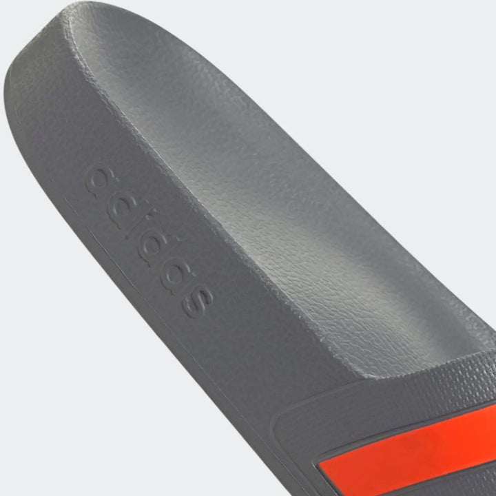 Adilette Aqua Slides