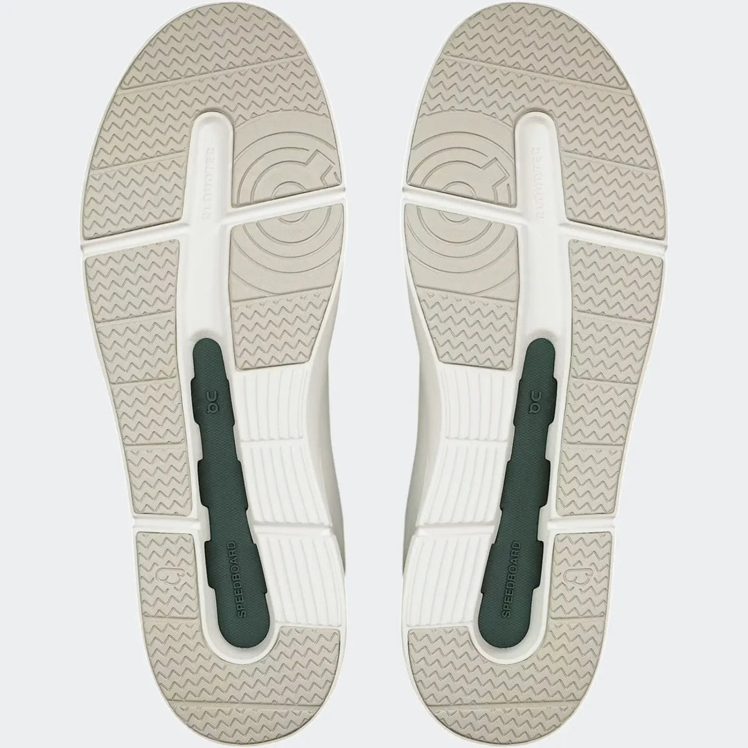 The Roger Advantage White Sneakers