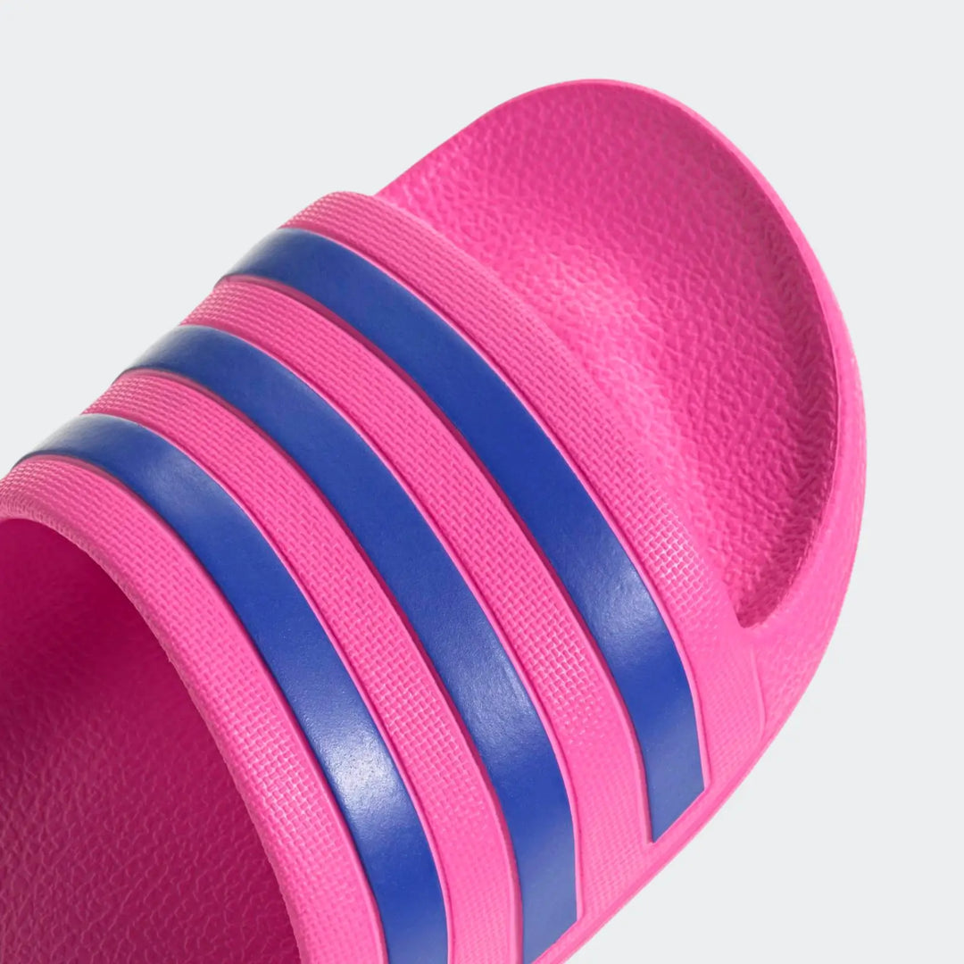 Adilette Aqua Slides