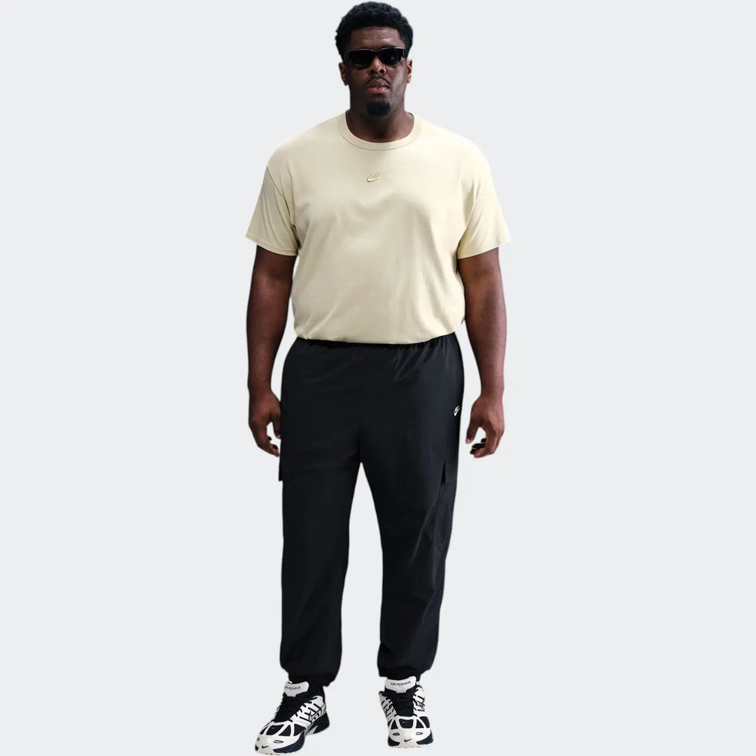 Nike Club Men's Woven Cargo Pants