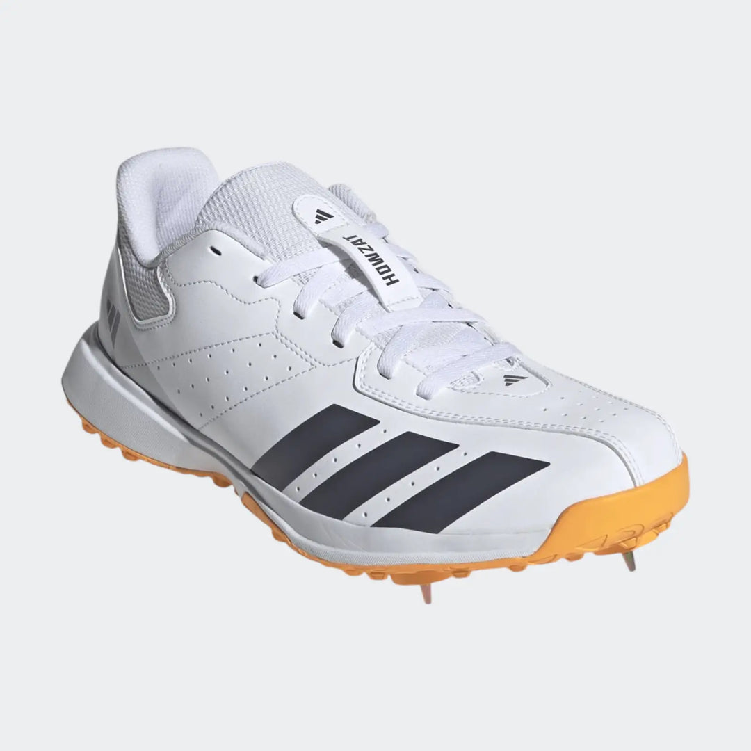 Howzat Spike Trainers