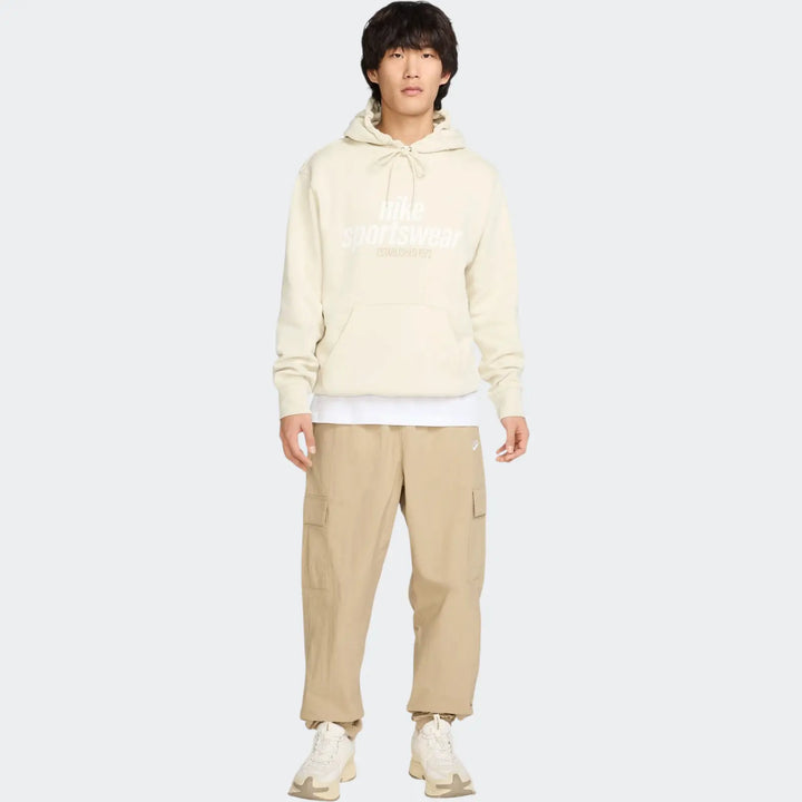 Nike Club Men's Woven Cargo Pants