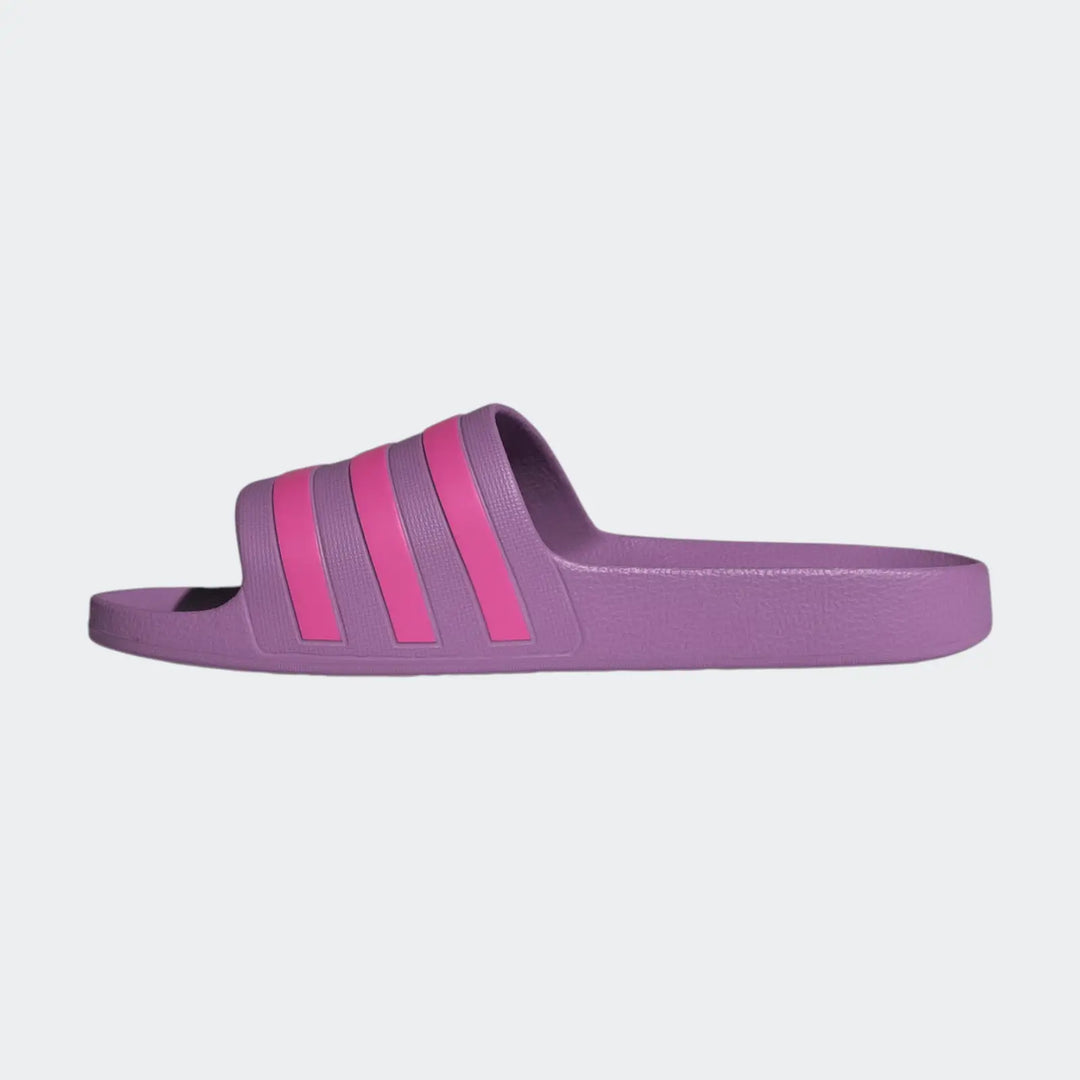 Adilette Aqua Slides