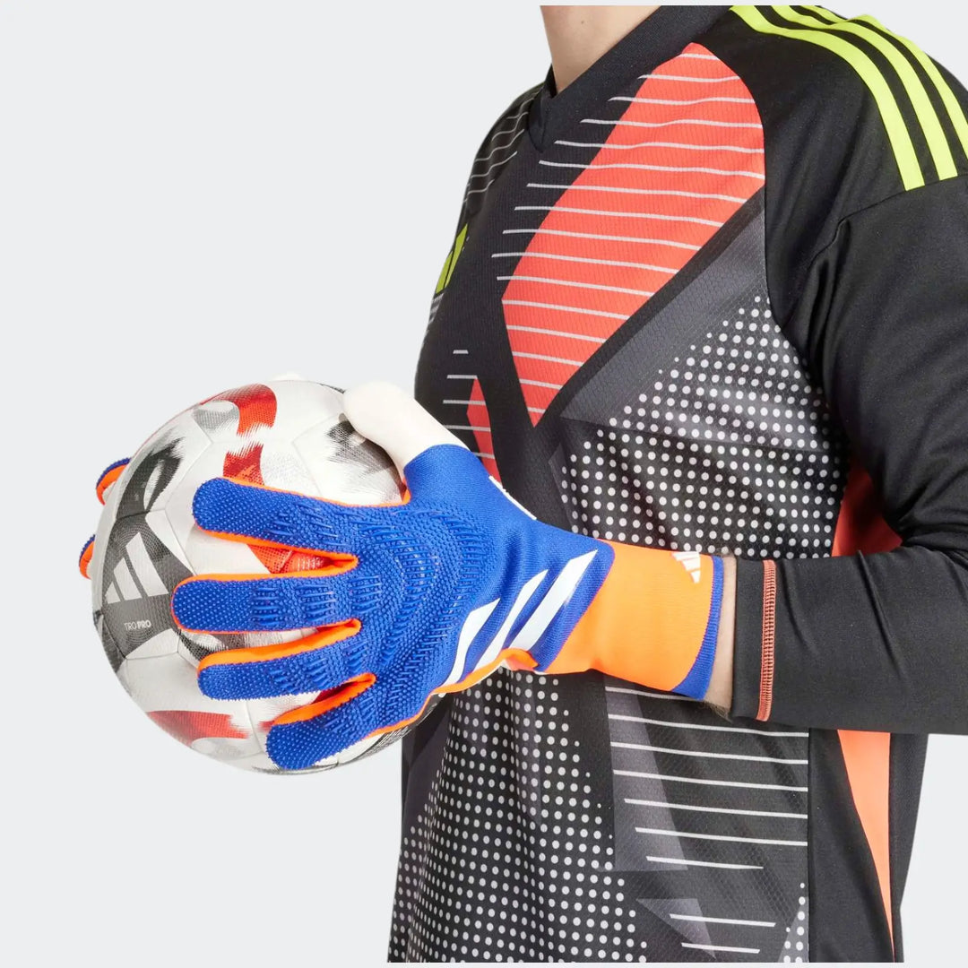 Predator Pro Goalkeeper Gloves