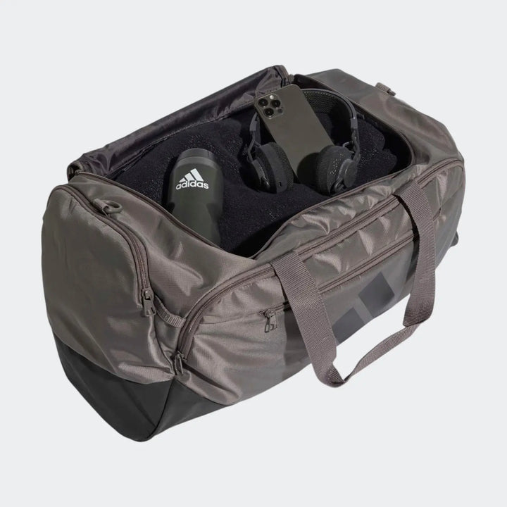 Training Defender Duffle Bag Medium