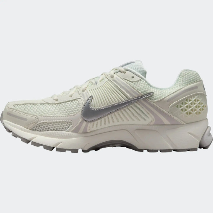 Nike Zoom Vomero 5 Men'S Shoes
