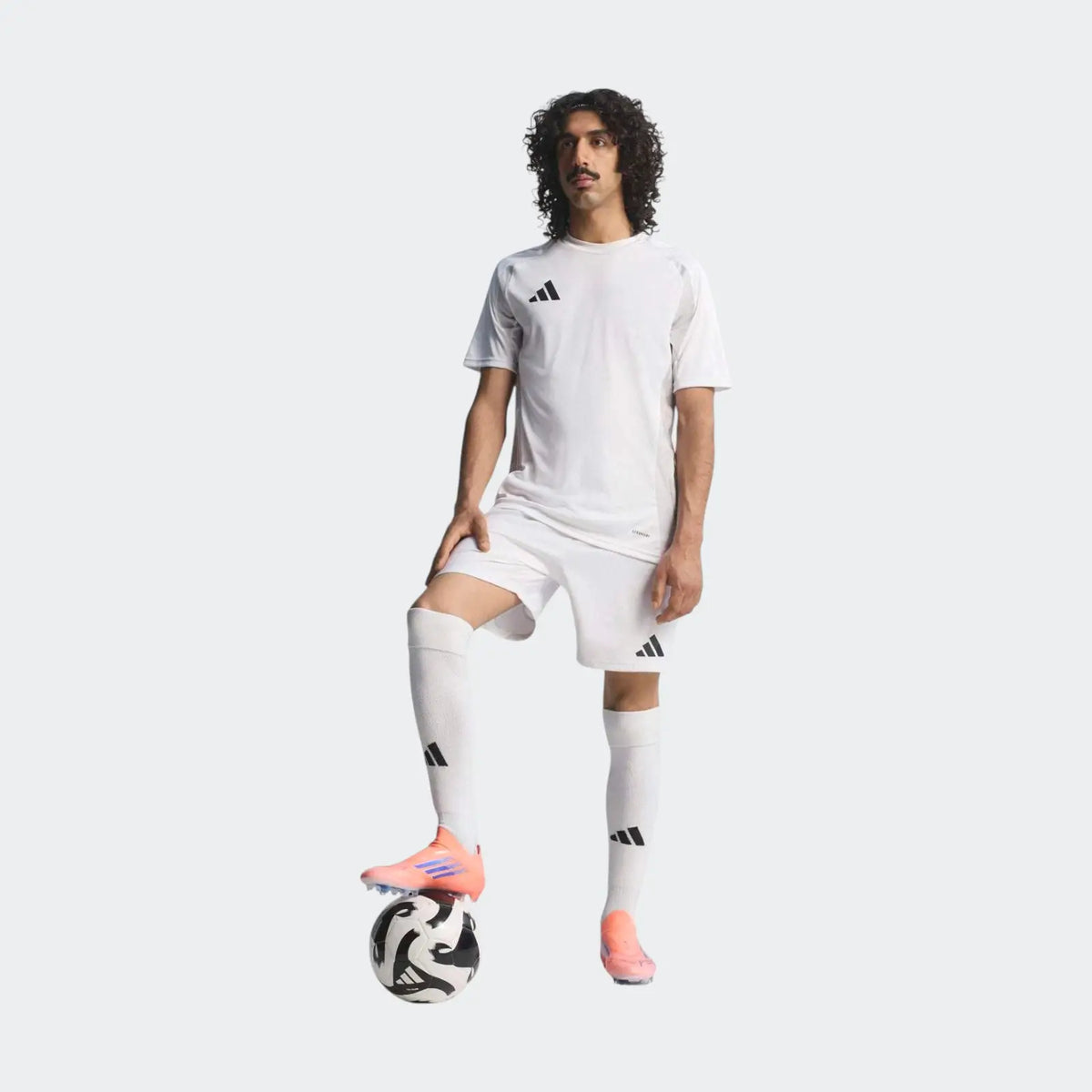 F50 Elite Laceless Firm Ground Boots