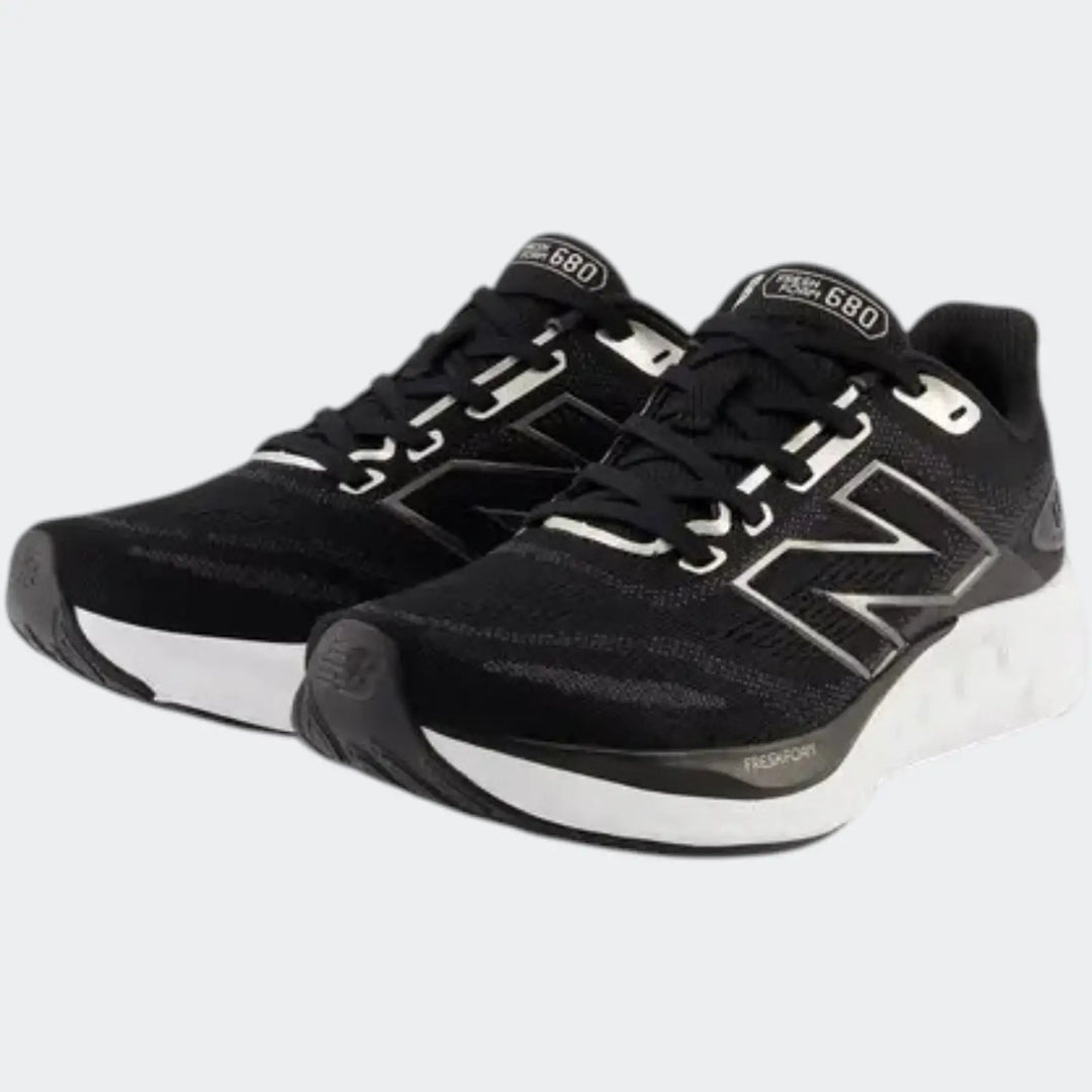 Fresh Foam 680 V8 Black Sneakers