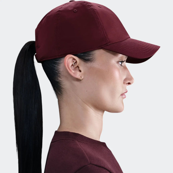 Nike Dri-Fit Club Unstructured Metal Swoosh Cap
