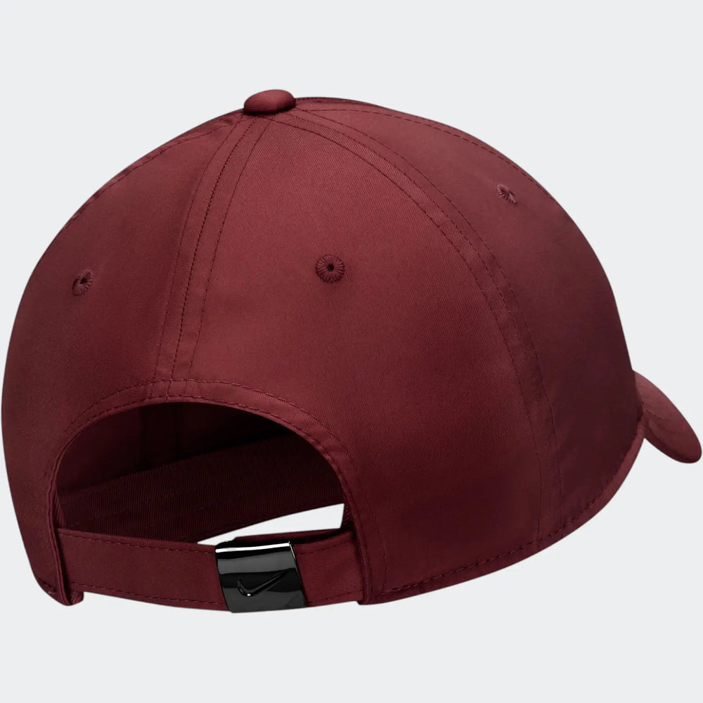 Nike Dri-Fit Club Unstructured Metal Swoosh Cap
