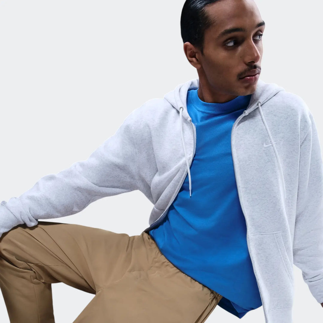 Nike Club Men'S Woven Tapered Pants