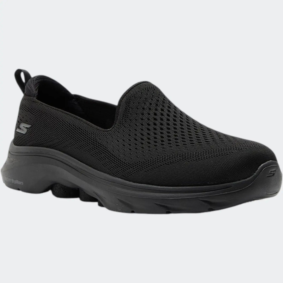 Go Walk 7 Black Sneakers