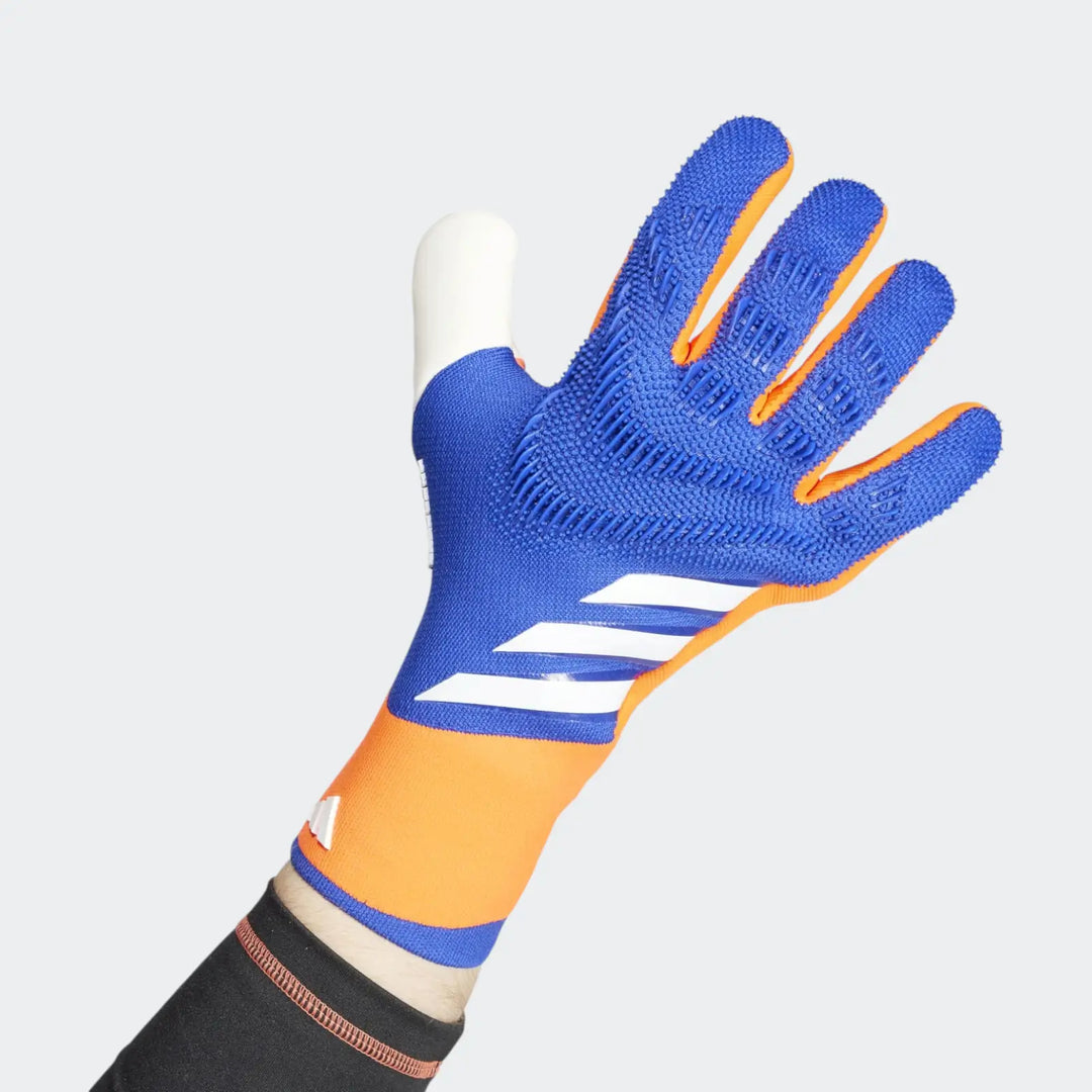 Predator Pro Goalkeeper Gloves