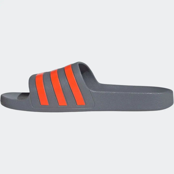 Adilette Aqua Slides