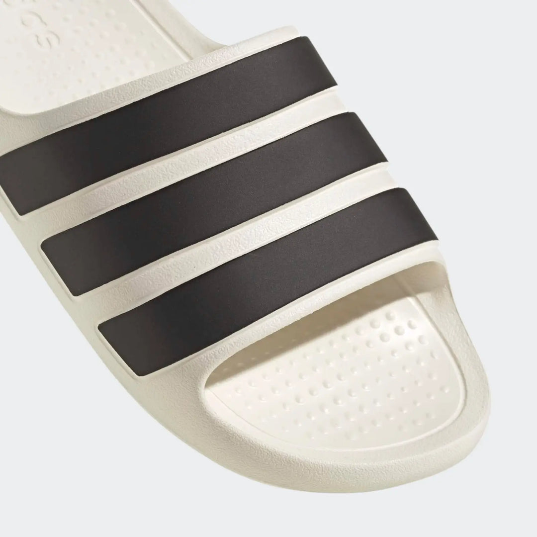 Adilette Flow Slides