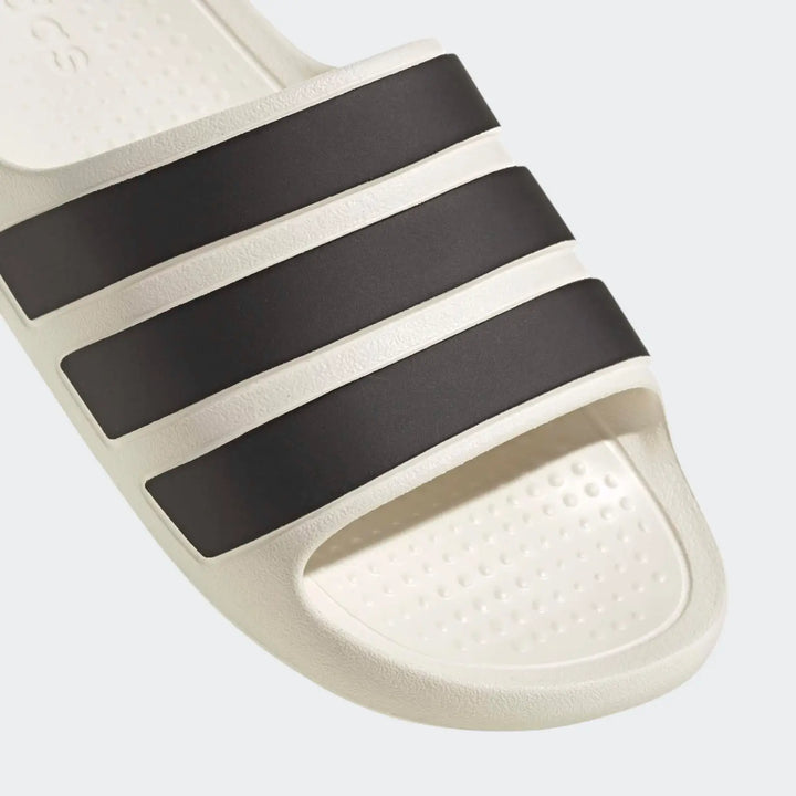 Adilette Flow Slides