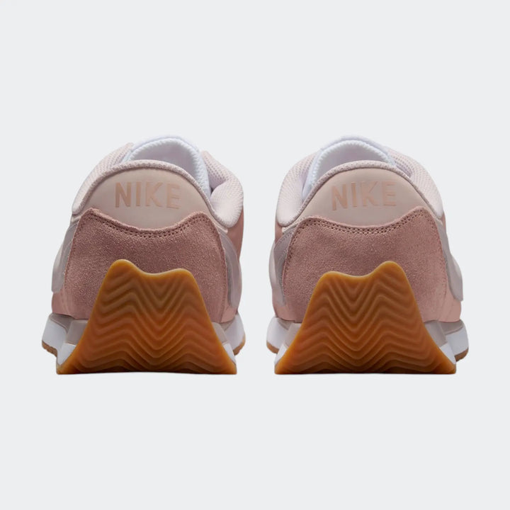 W Nike Pacific Red Sneakers