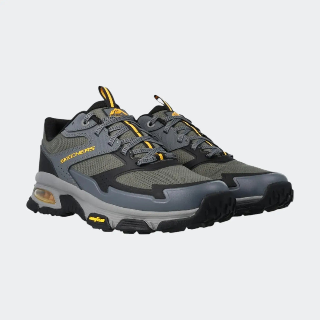 Skech-Air Envoy Black Sneakers
