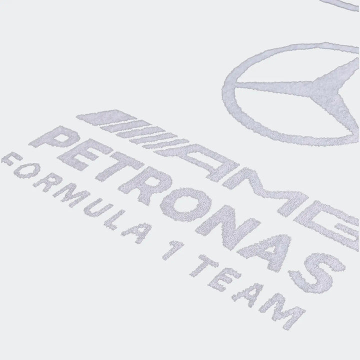 Mercedes - Amg Petronas Formula 1 Team Towel