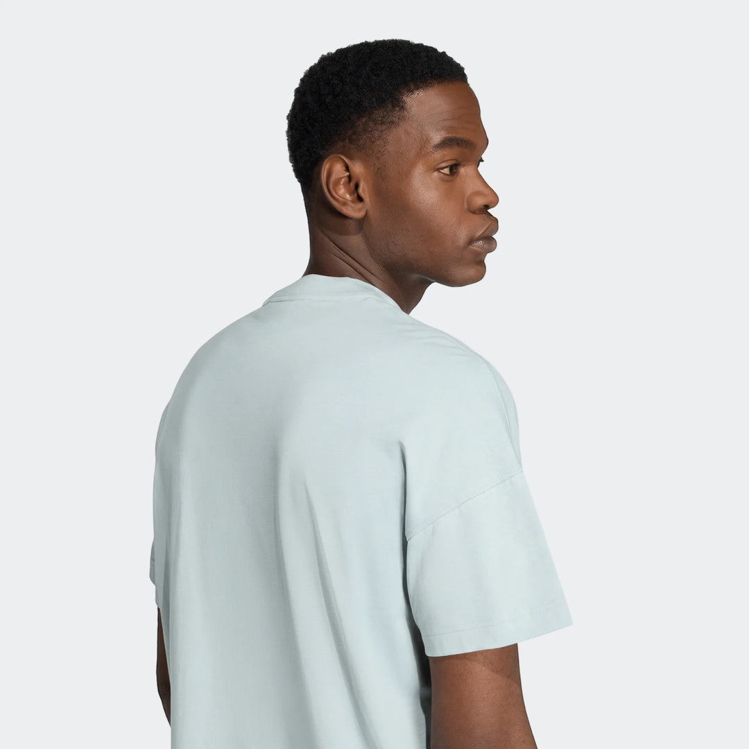 Light blue All Season T-Shirt for men, featuring short sleeves, shown on a male model from the back and side view.