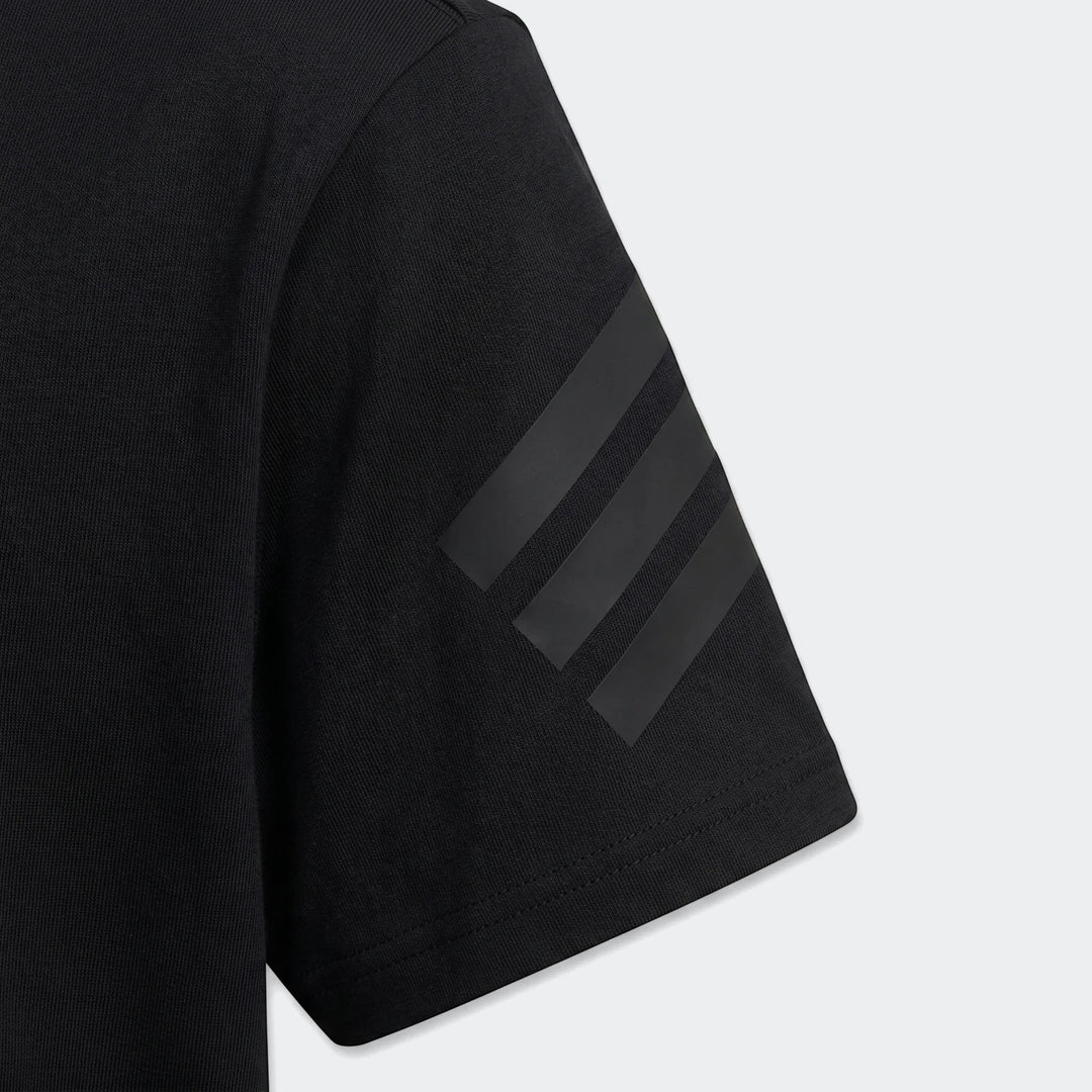 Close-up of a black Mercedes-AMG Petronas Formula 1 Team Night Youth T-Shirt sleeve with three dark diagonal stripes.