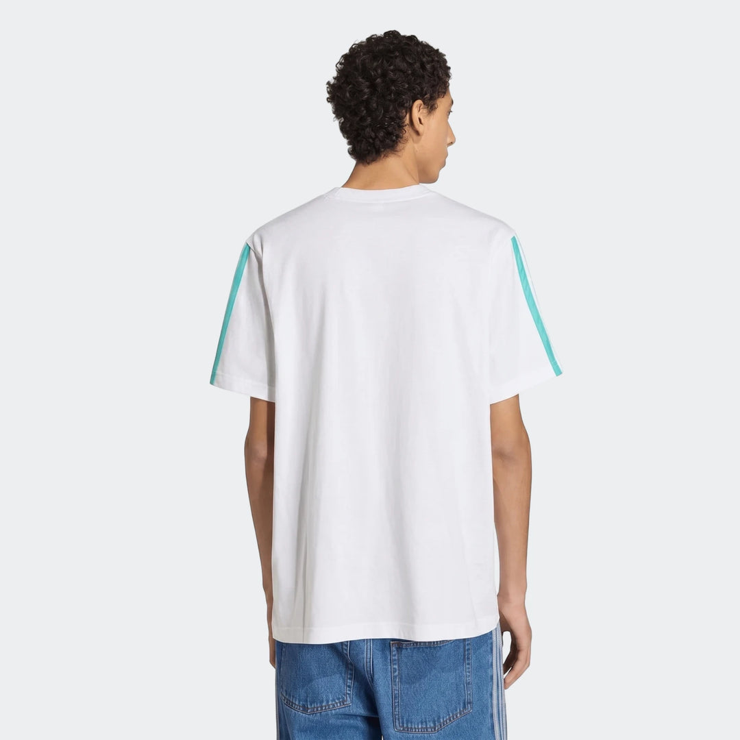 Mercedes-Amg Petronas Formula 1 Team Dna T-Shirt in white with turquoise stripes, shown on a male model from the back.