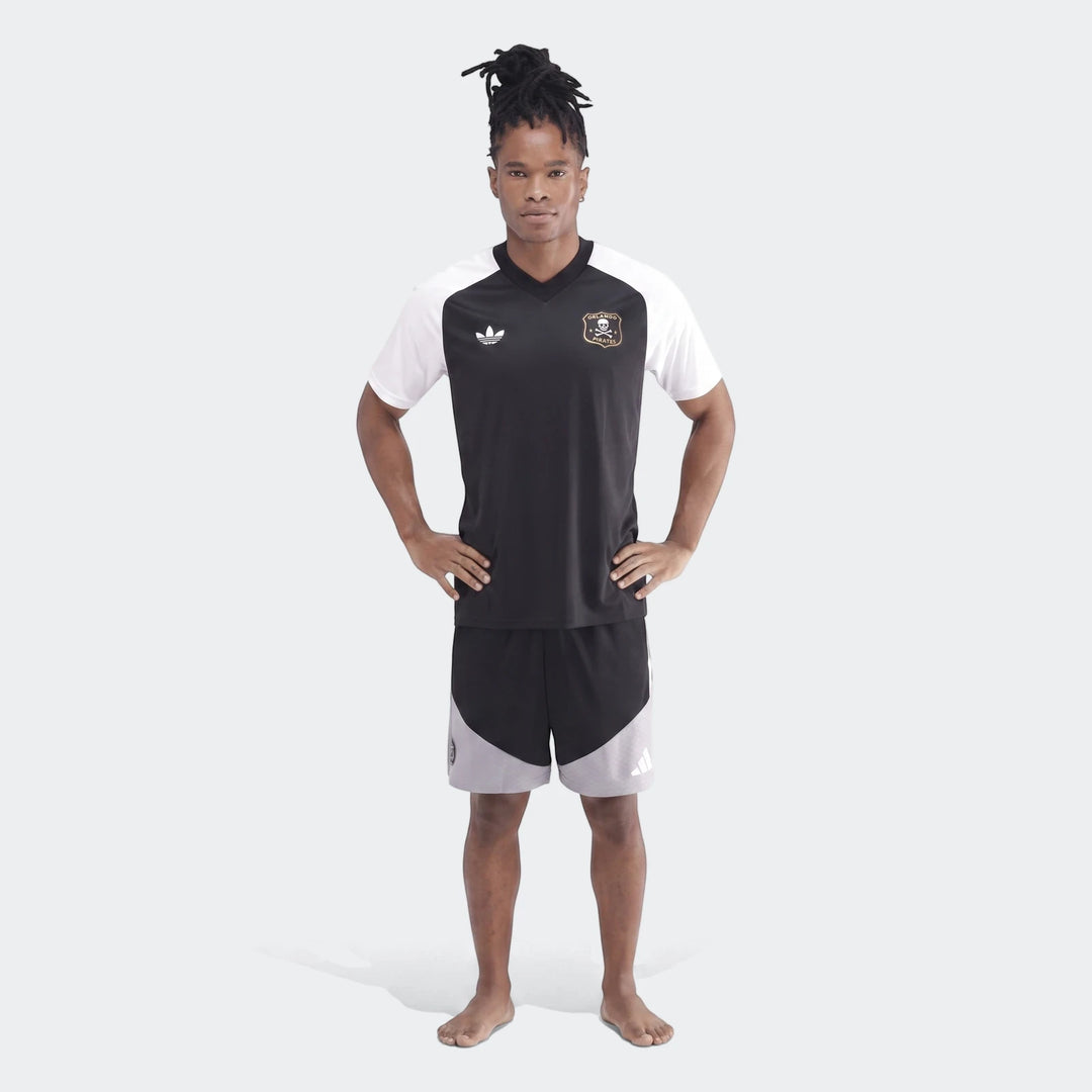 Men's Orlando Pirates 26 Pre Match Trefoil Jersey, black and white, short sleeve, front view.