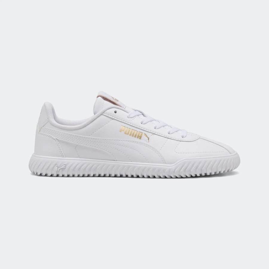 Puma Club Kayzer white sneakers, featuring gold branding on the side and a textured ridged sole, presented in a side profile